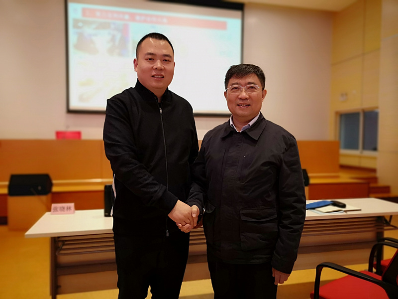 豫商赴滬，共研發(fā)展│許明月董事長參加民建河南省企業(yè)家會員班培訓(xùn)