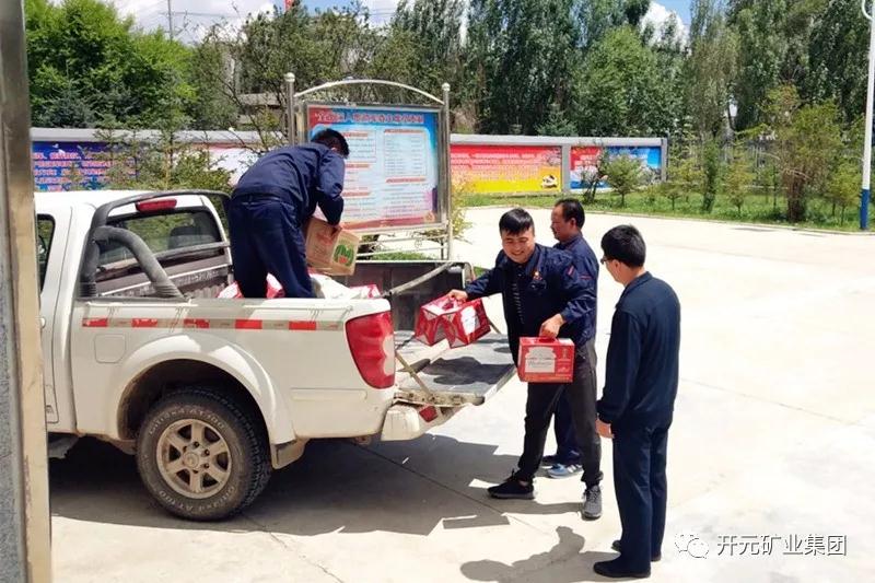 一家親│興海銅鑫慰問(wèn)部隊(duì)官兵，共話軍企團(tuán)結(jié)魚(yú)水情